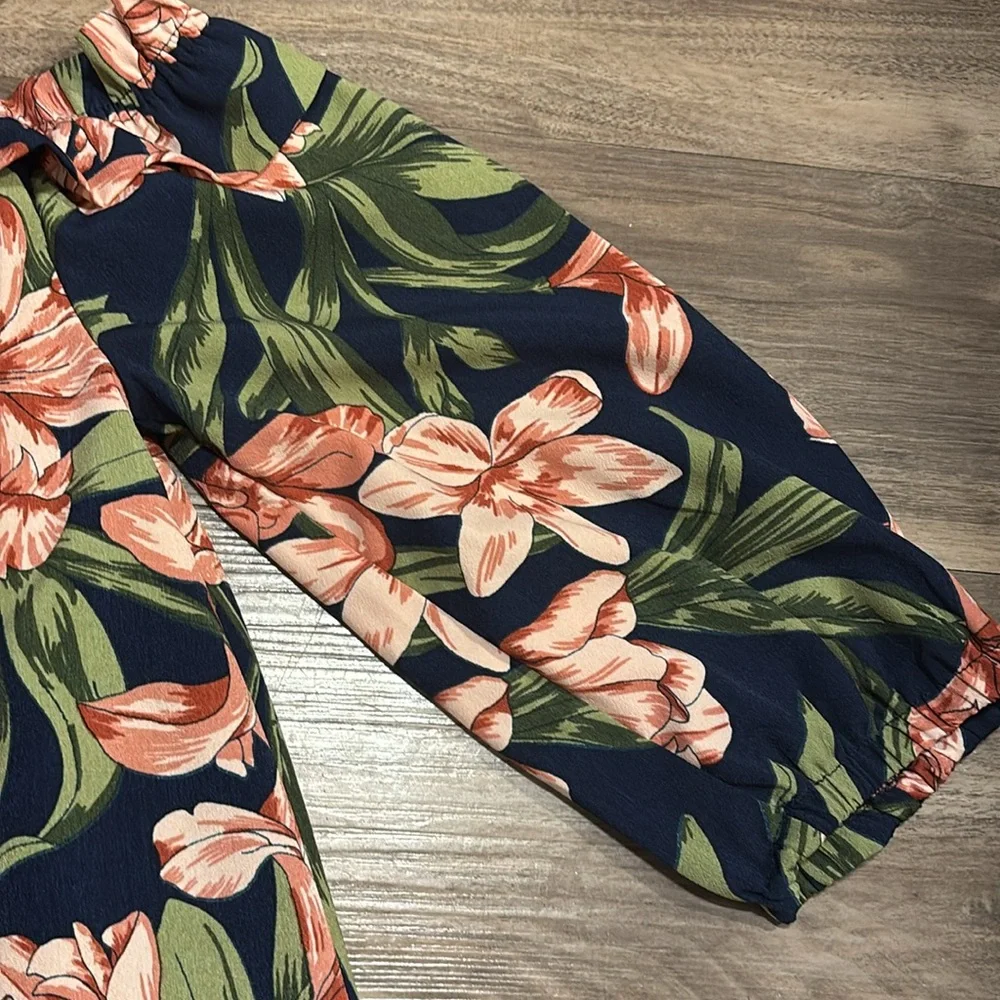 11. **NWT** Blu Pepper Floral Dress - Picture 4 of 7